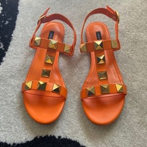 Nine West 11 42 Roman Stud Lander Orange Sandal. New style!